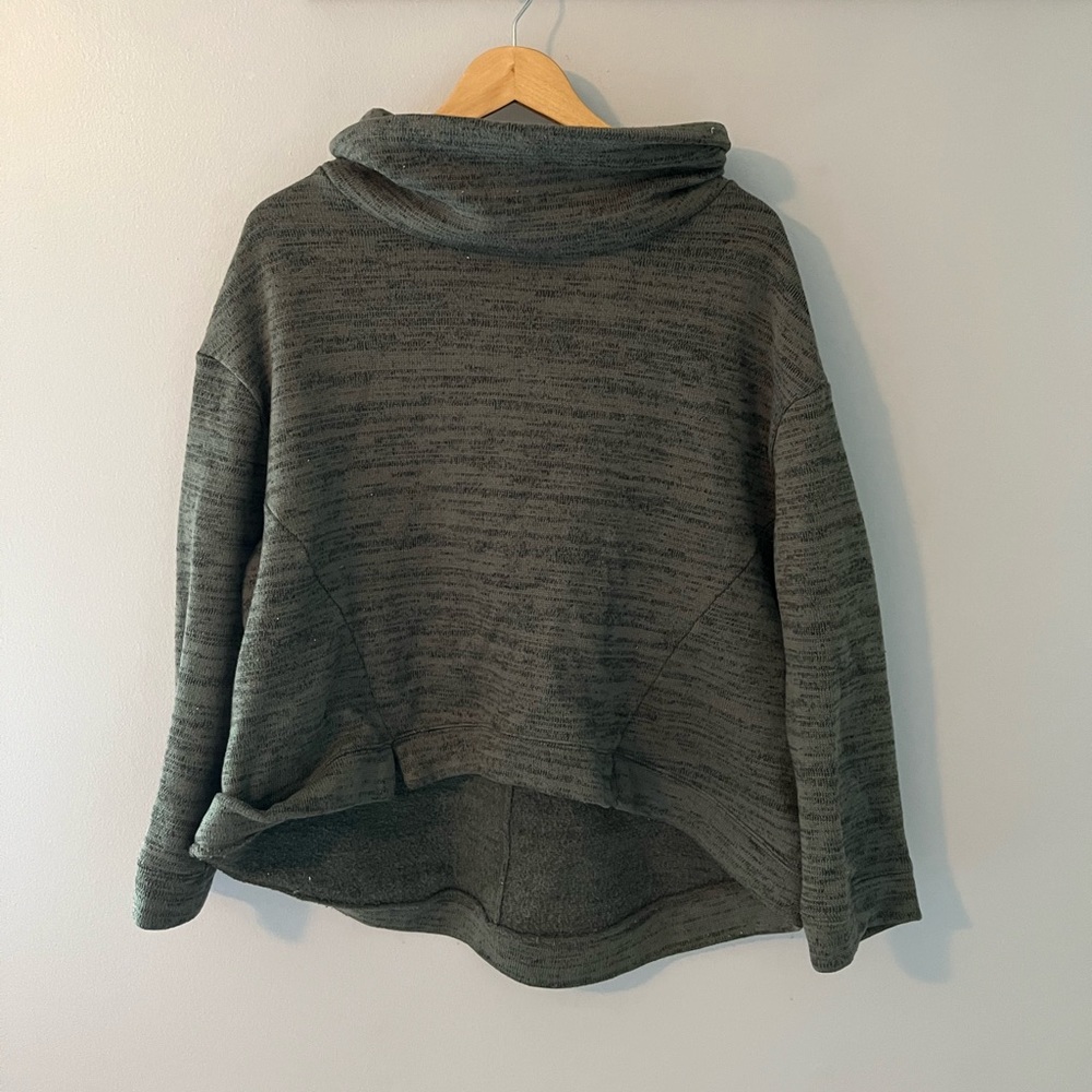 Green, cowl-neck knit sweater/sweatshirt